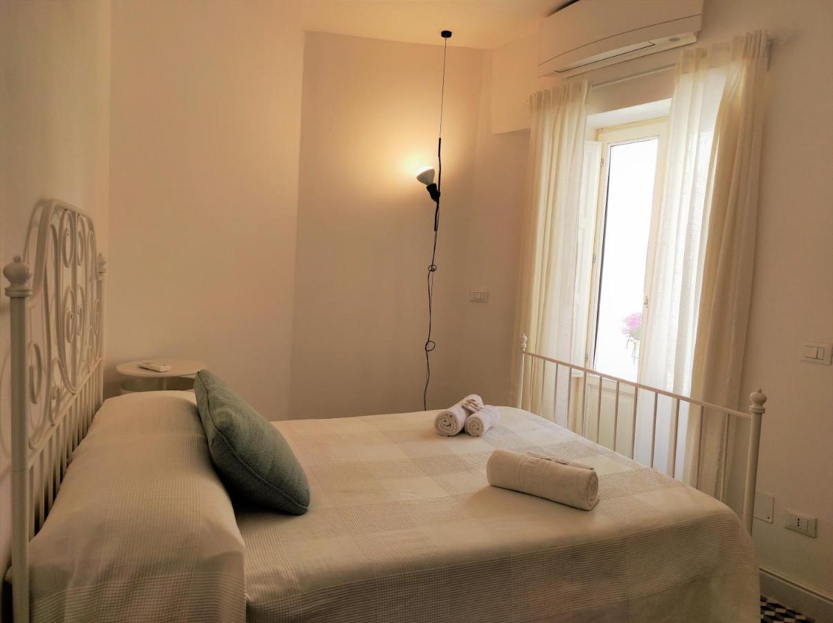 Suite Bagnara- Ortigia Holidays Syrakuzy Zewnętrze zdjęcie